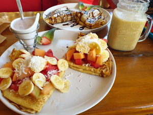 Coffee Bar & Breakfast Aroma